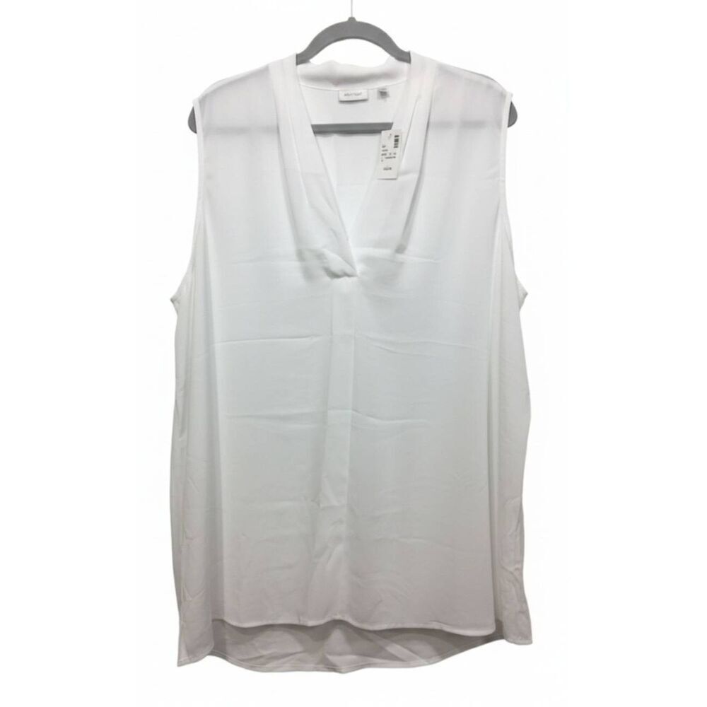 Avenue womens 26/28 plus size 3xl  white blouse sleeveless